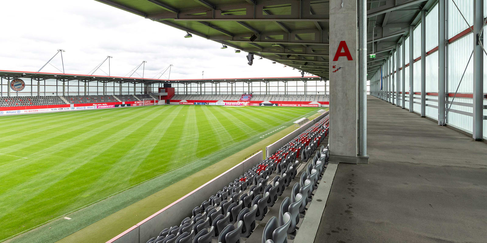 Spiele der FC Bayern Frauen am Campus vorerst ohne Zuschauer Spiele der FC Bayern Frauen am Campus vorerst ohne Zuschauer